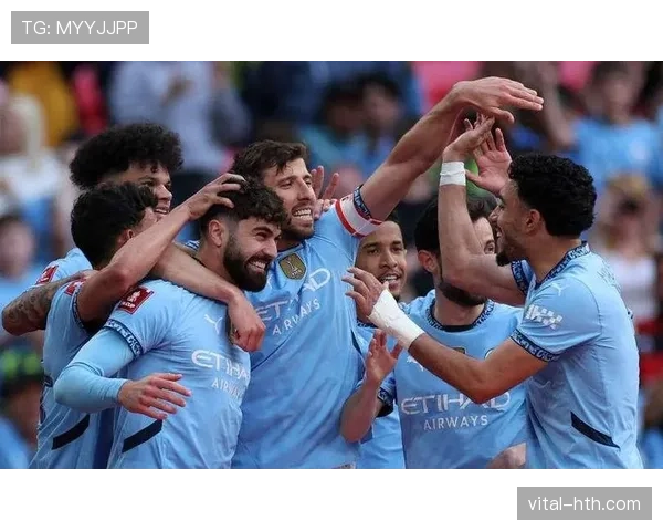 英超冠军争夺白热化 各强队激烈角逐引发关注